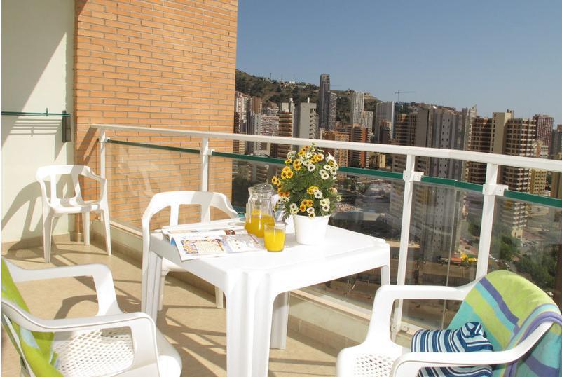Apartamentos Playamar เบนิดอร์ม ภายนอก รูปภาพ
